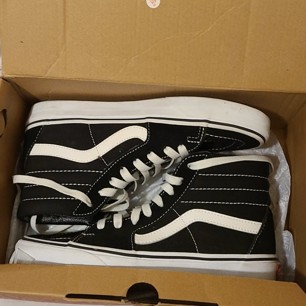 Women's Sk8-Hi Vans